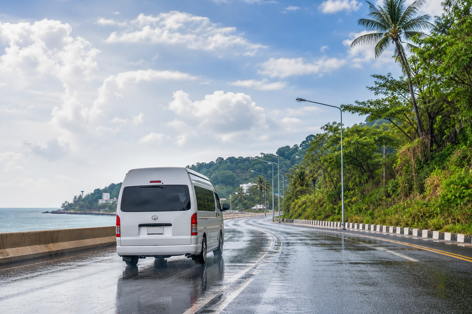 Bangkok to Hua Hin in rainy season: a private van plan with easy coastal stops.